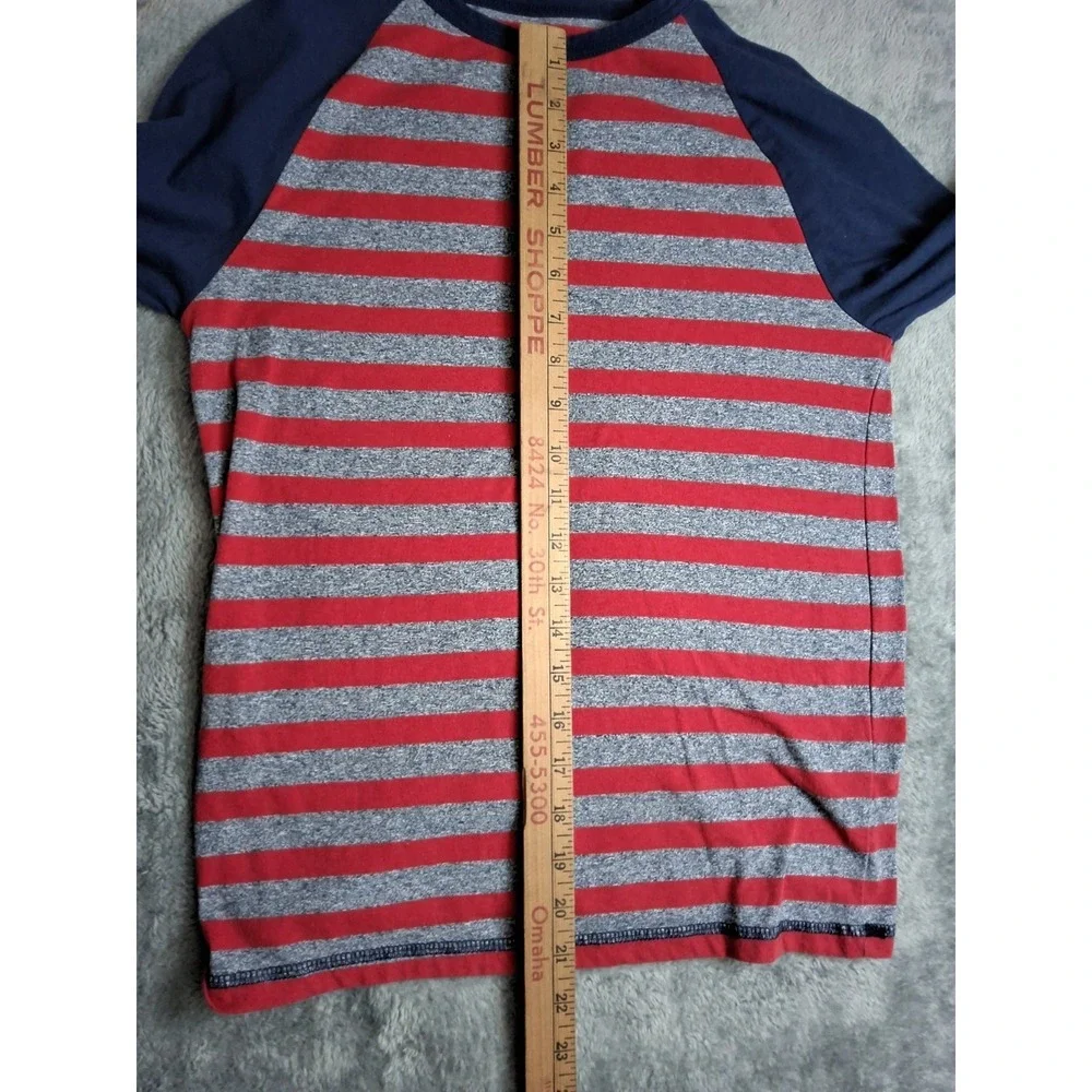 The Childrens Place Boys Blue Red Gray Stripe Long Sleeve Thermal Shirt‎ Large